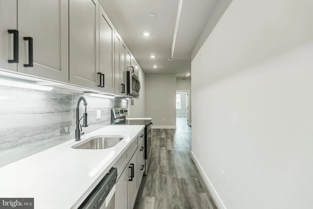 2BR Townhouse for Rent in Philadelphia, PA
