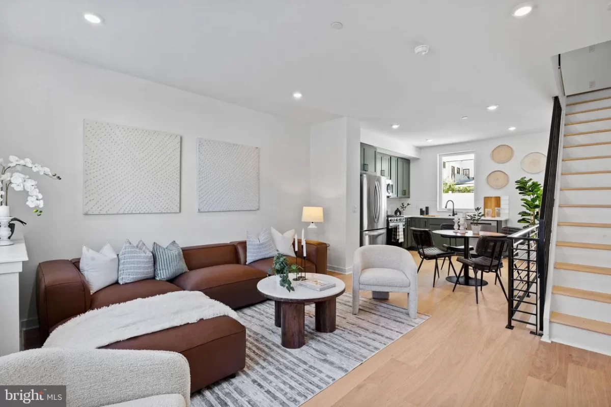4BR Townhouse for Sale in Philadelphia, PA