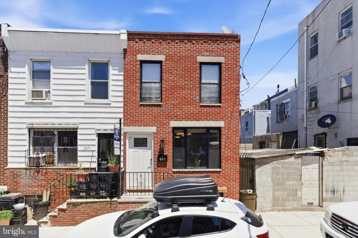 3BR Townhouse for Sale in Philadelphia, PA
