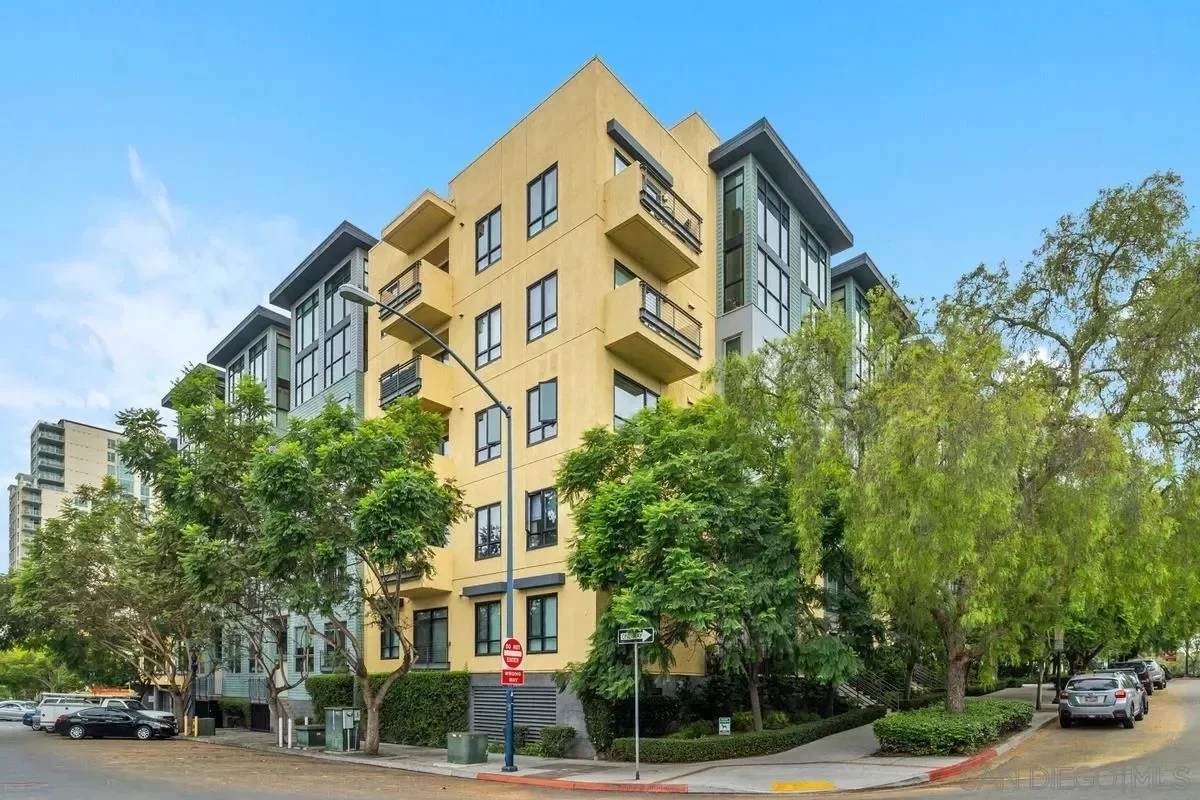 1BR Condo for Sale in San Diego, CA