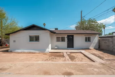 2BR House for Rent in Phoenix, AZ