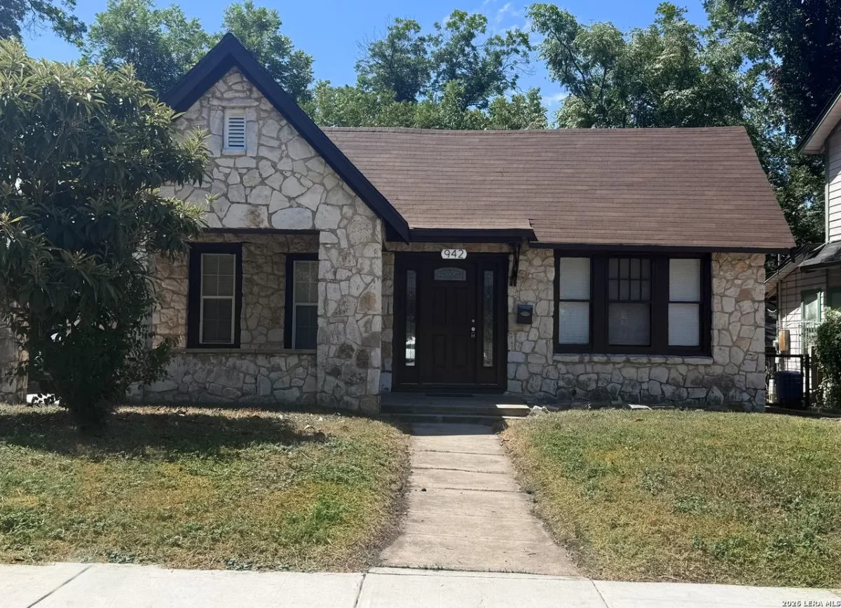 2BR House for Rent in San Antonio, TX
