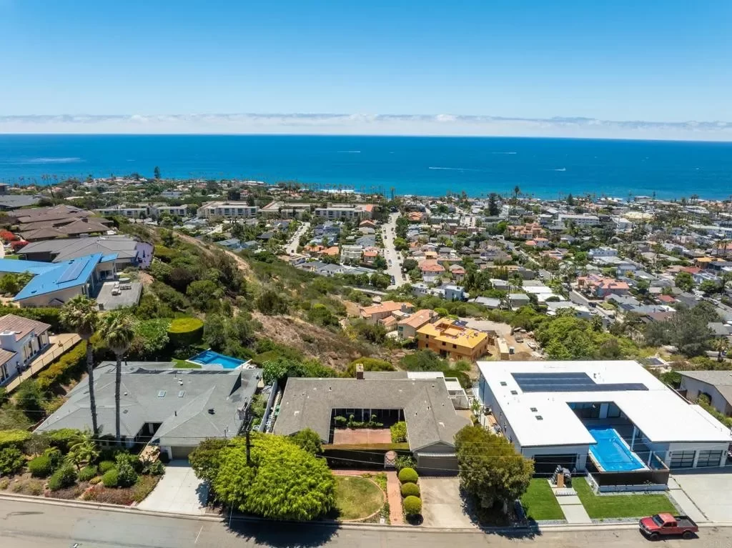 4BR House for Sale in La Jolla, CA