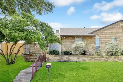3BR House for Rent in Dallas, TX
