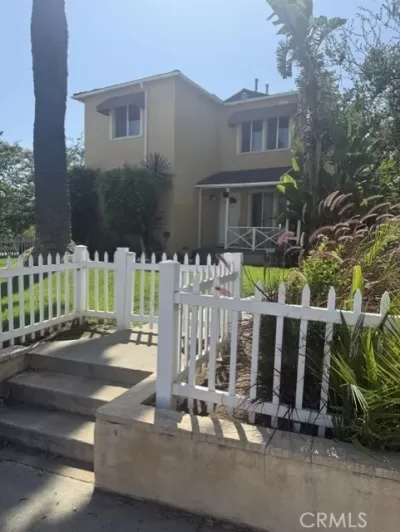 2BR House for Rent in Pasadena, CA
