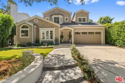 5BR House for Sale in Los Angeles, CA