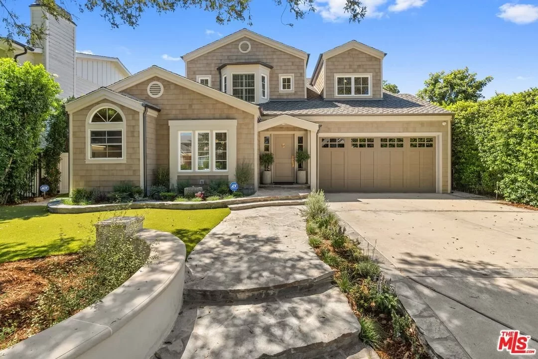 5BR House for Sale in Los Angeles, CA