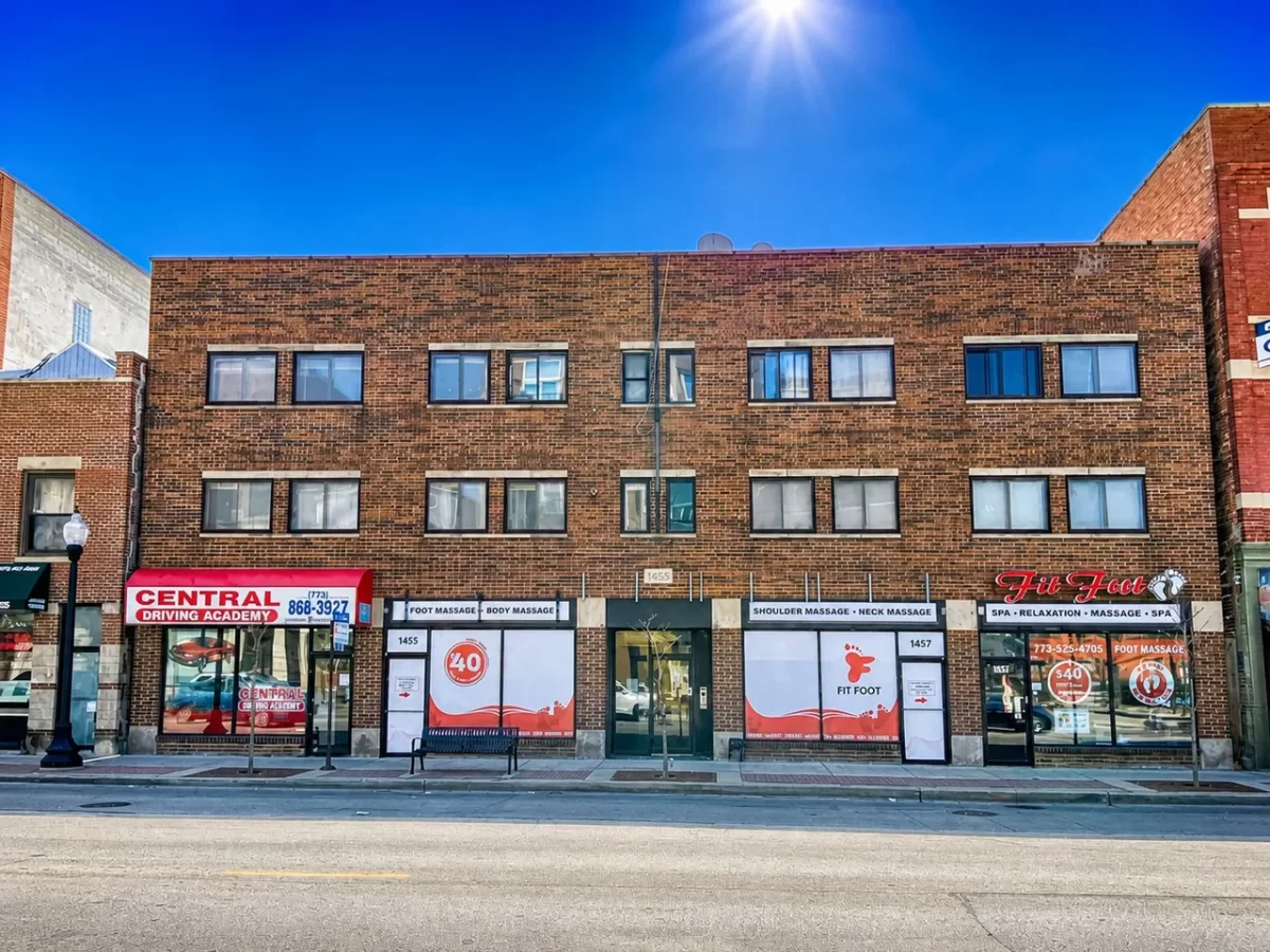 2BR Apartment for Rent in Chicago, IL