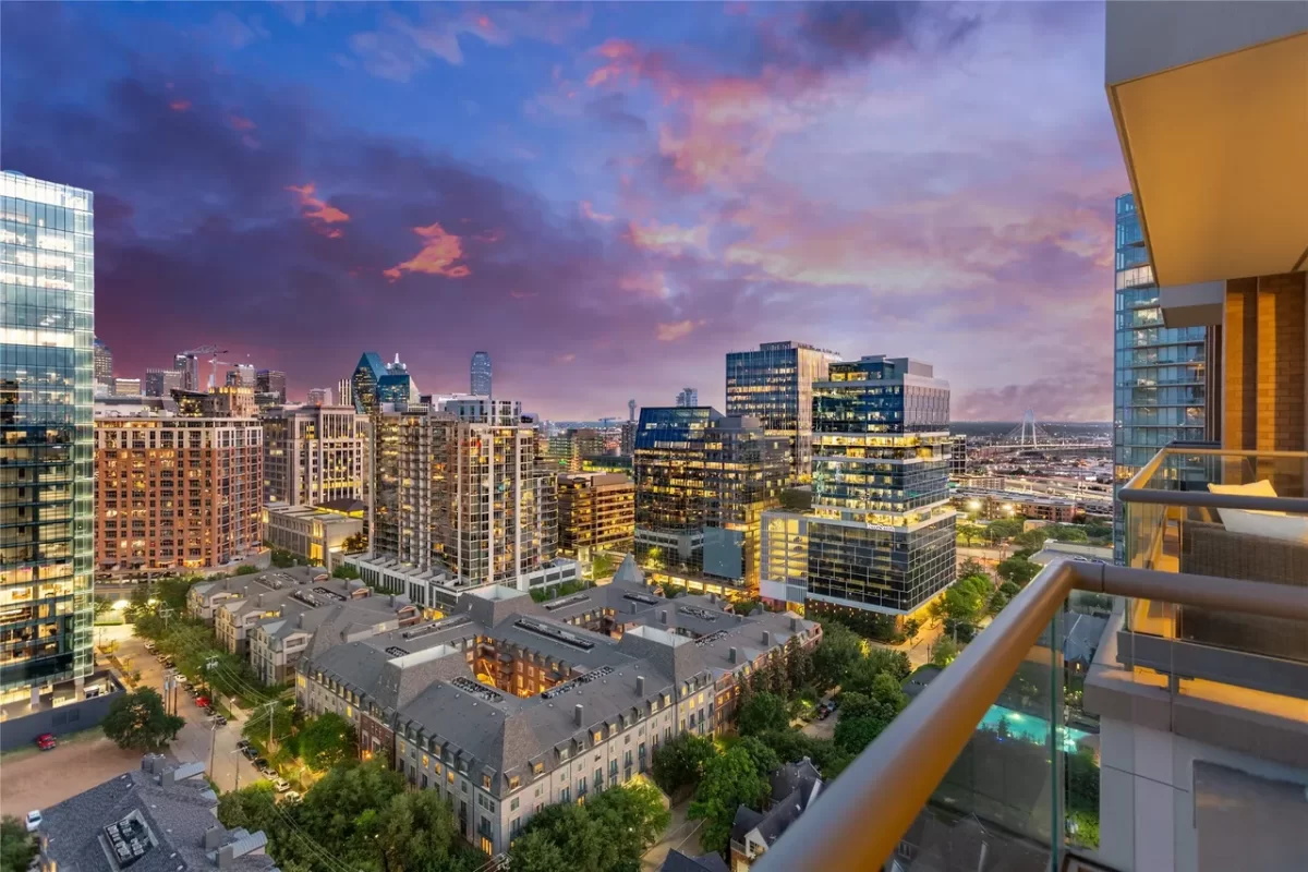 3BR Condo for Sale in Dallas, TX