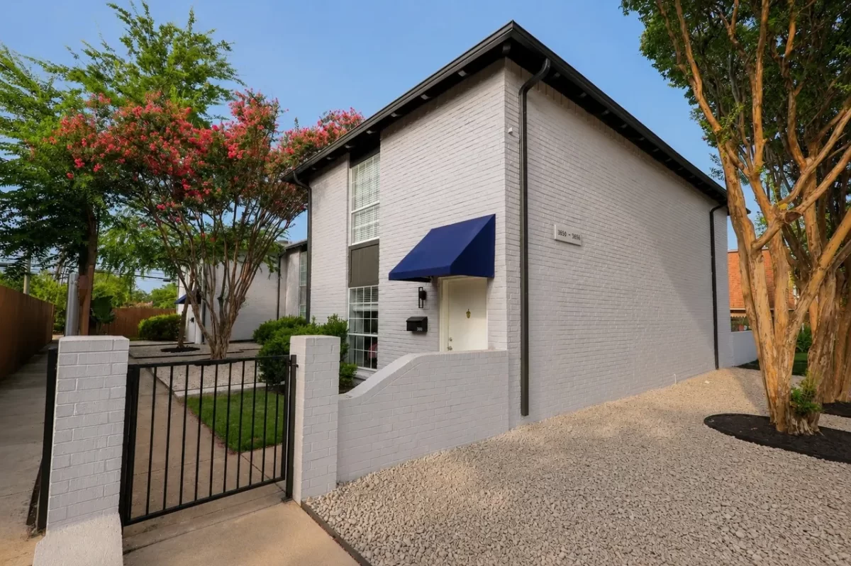 12BR Multi-Family for Sale in Dallas, TX