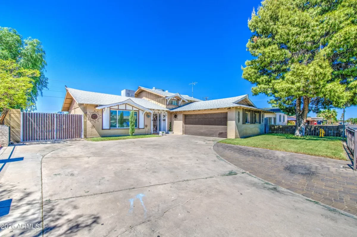 4BR House for Sale in Glendale, AZ