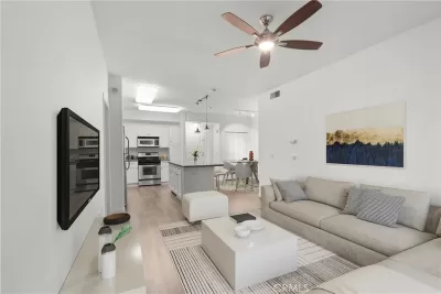 2BR House for Rent in Los Angeles, CA