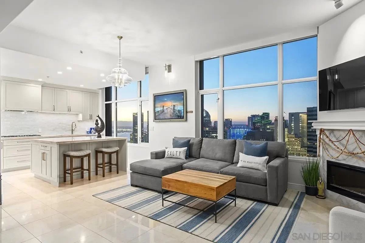 3BR Condo for Sale in San Diego, CA