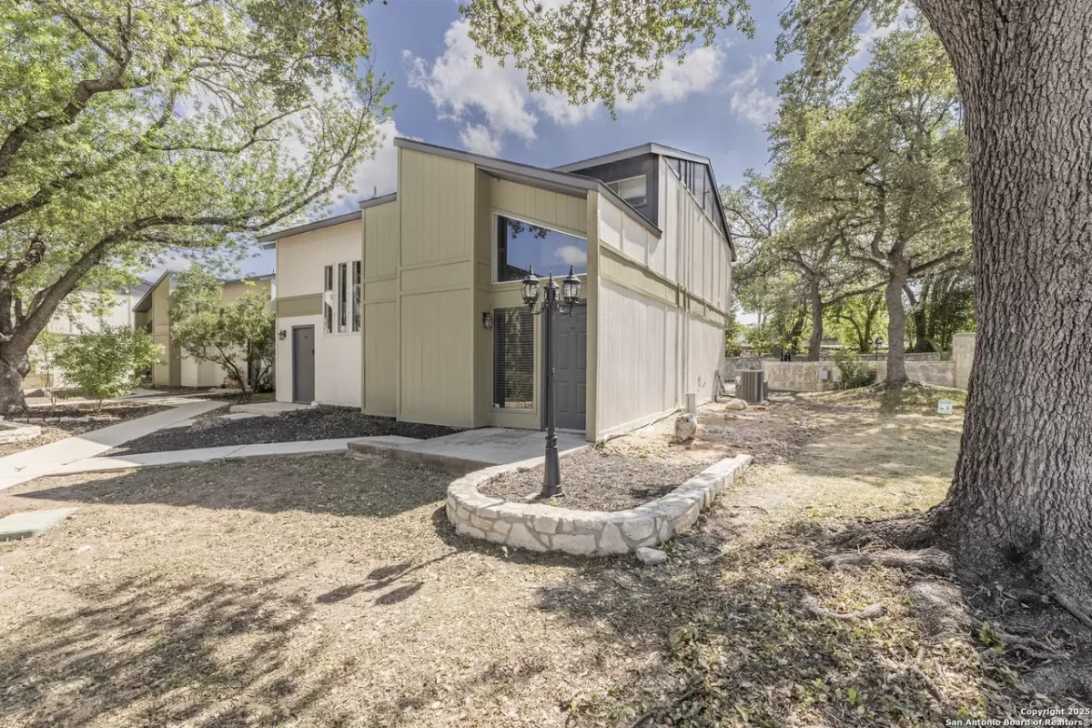 2BR Condo for Sale in San Antonio, TX