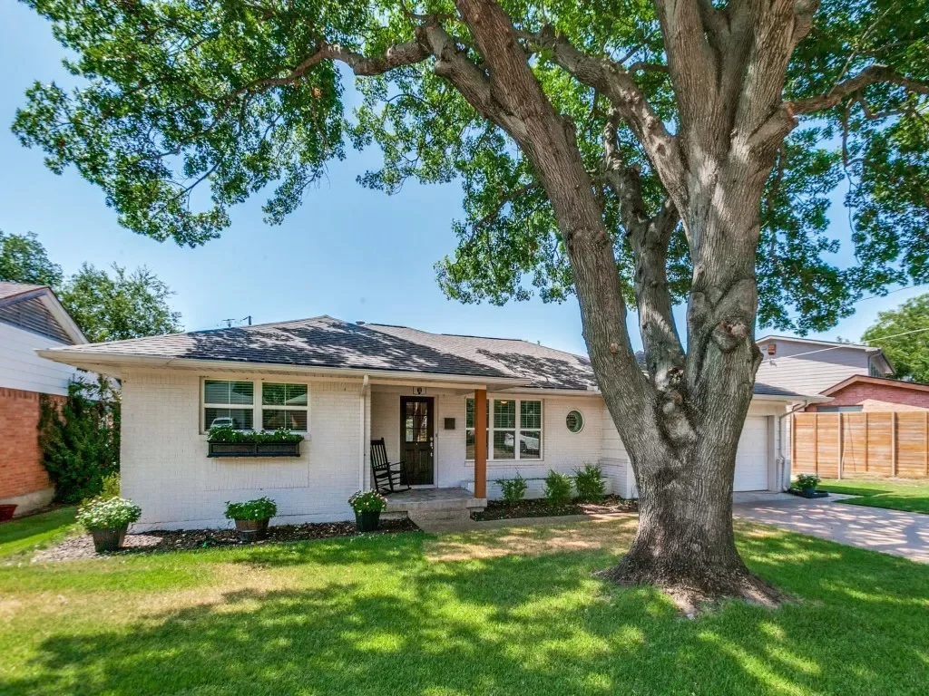 3BR House for Sale in Dallas, TX