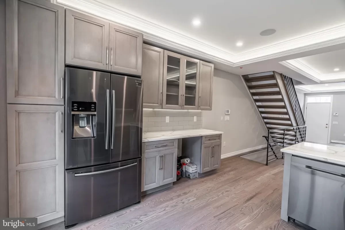 4BR Townhouse for Sale in Philadelphia, PA