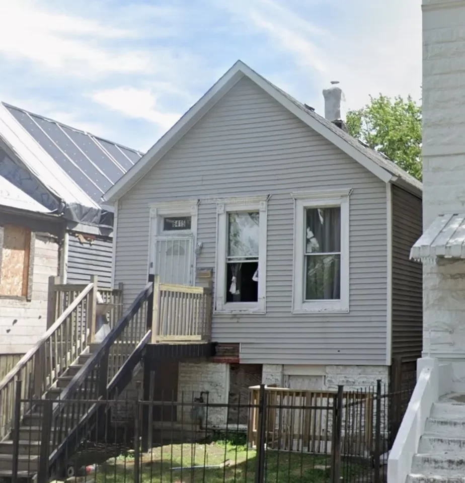 3BR House for Sale in Chicago, IL