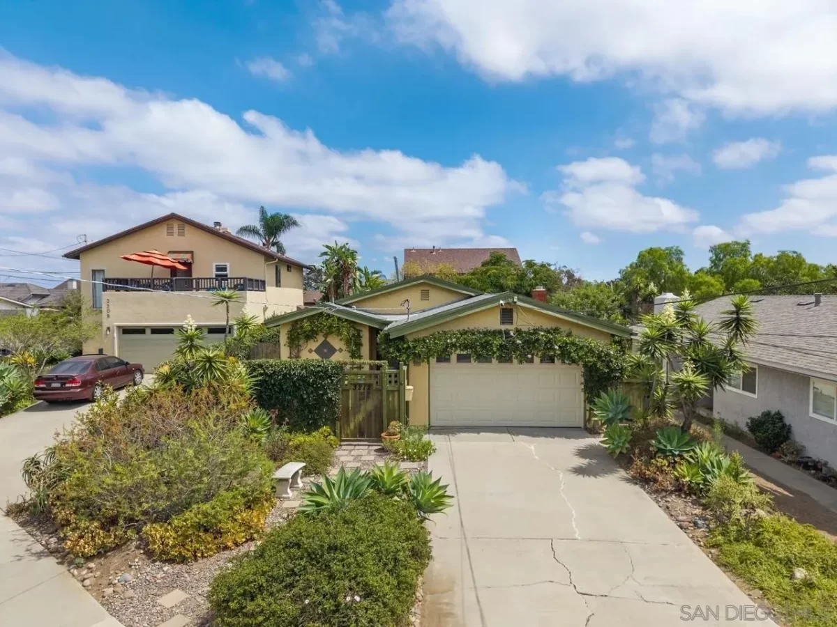 3BR House for Sale in San Diego, CA