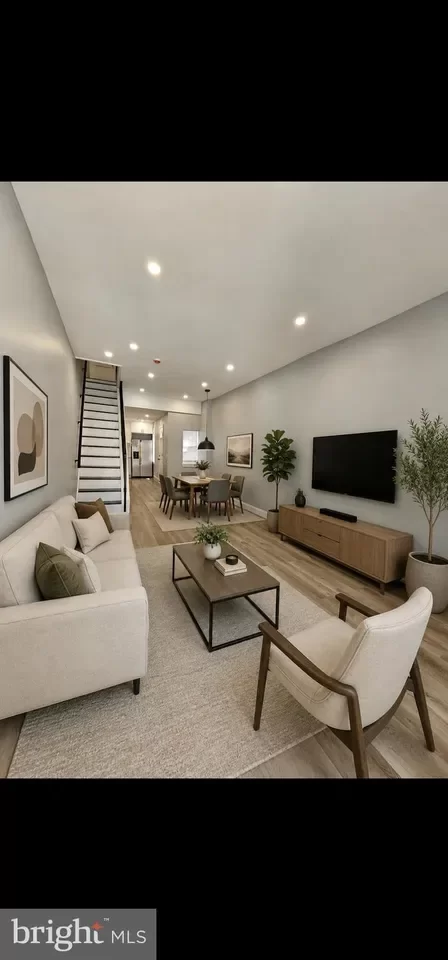 3BR Townhouse for Sale in Philadelphia, PA