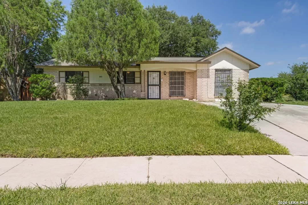 4BR House for Sale in San Antonio, TX