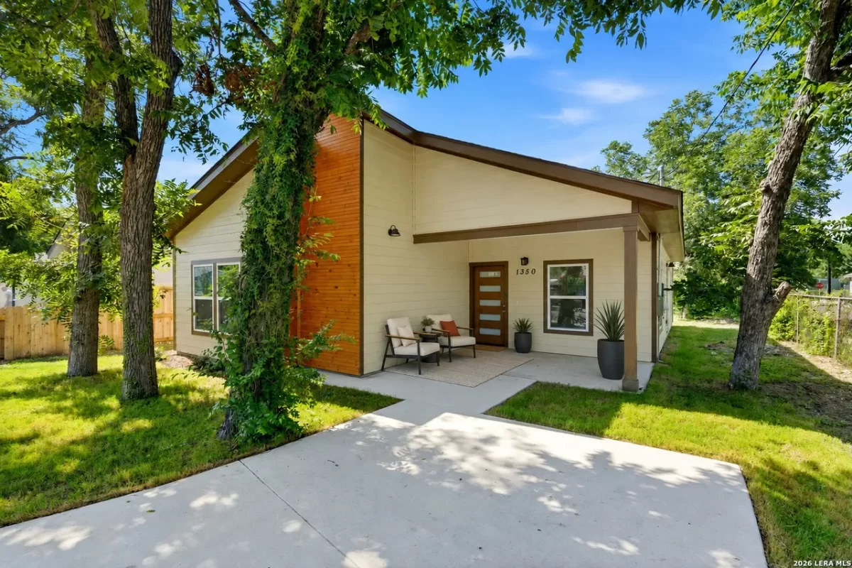 3BR House for Sale in San Antonio, TX