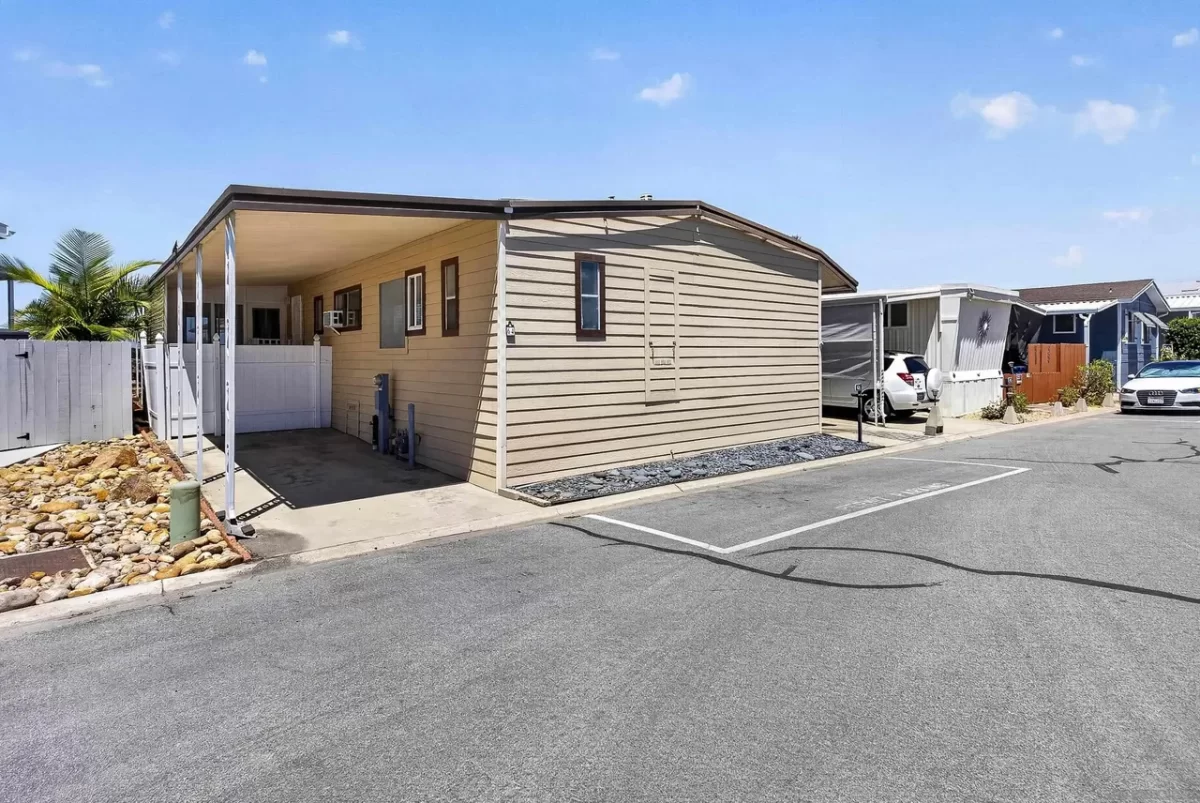 3BR Mobile Home for Sale in San Diego, CA