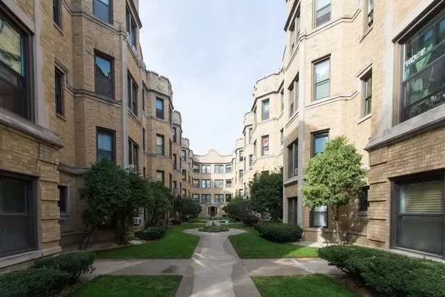 1BR House for Rent in Chicago, IL