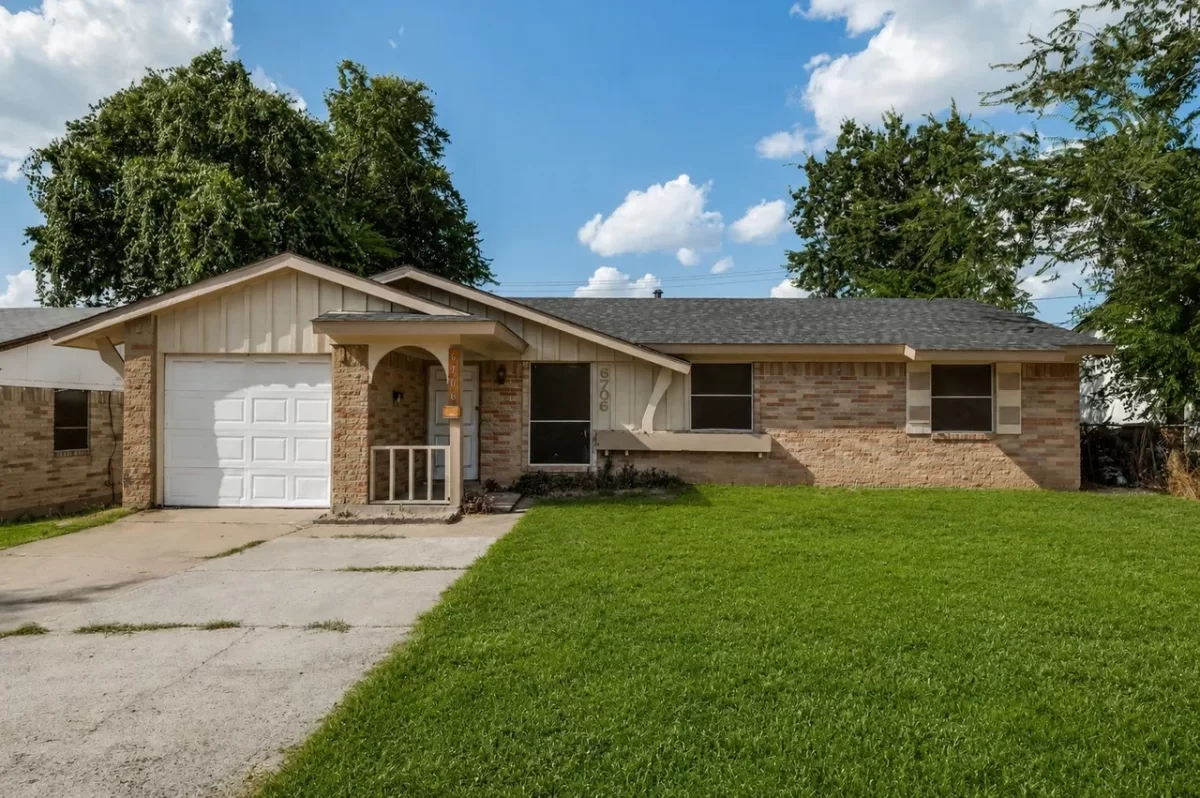 3BR House for Sale in Dallas, TX