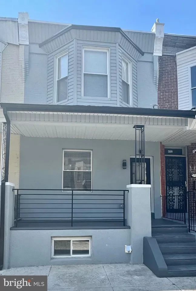3BR Townhouse for Sale in Philadelphia, PA