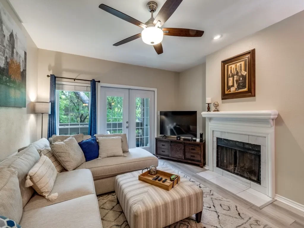 2BR Condo for Sale in Dallas, TX