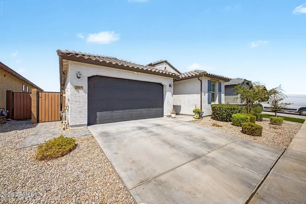 5BR House for Sale in Phoenix, AZ