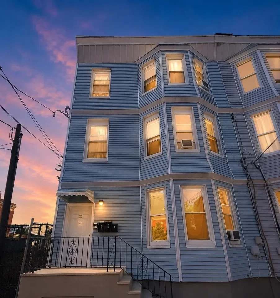 9BR Multi-Family for Sale in Jersey City, NJ