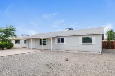 2BR House for Sale in Phoenix, AZ