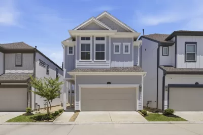2BR House for Sale in Houston, TX