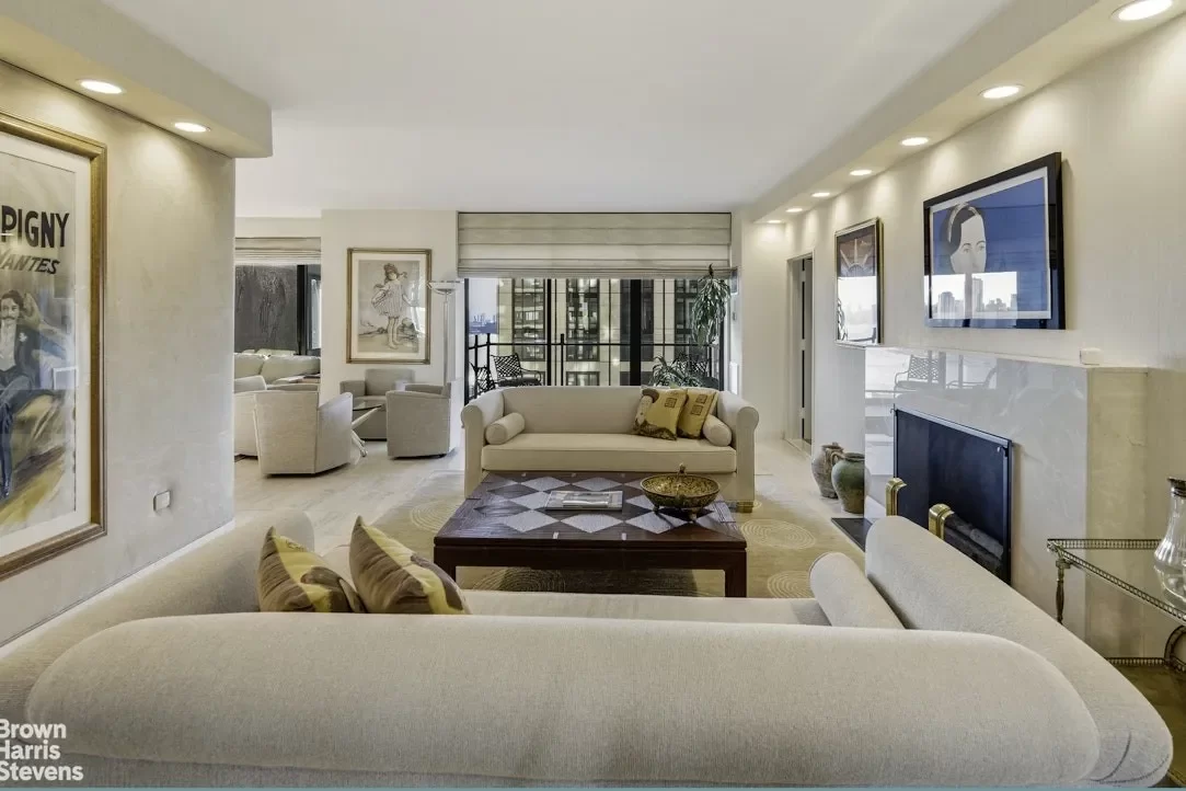 3BR Multi-Family for Sale in Manhattan, NY