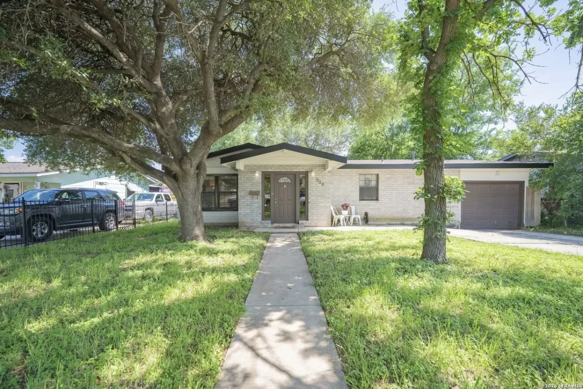 3BR House for Sale in San Antonio, TX