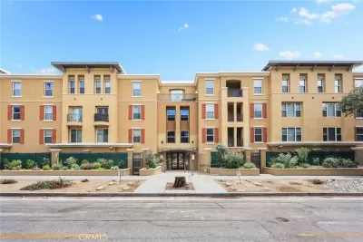 2BR Condo for Sale in Pasadena, CA