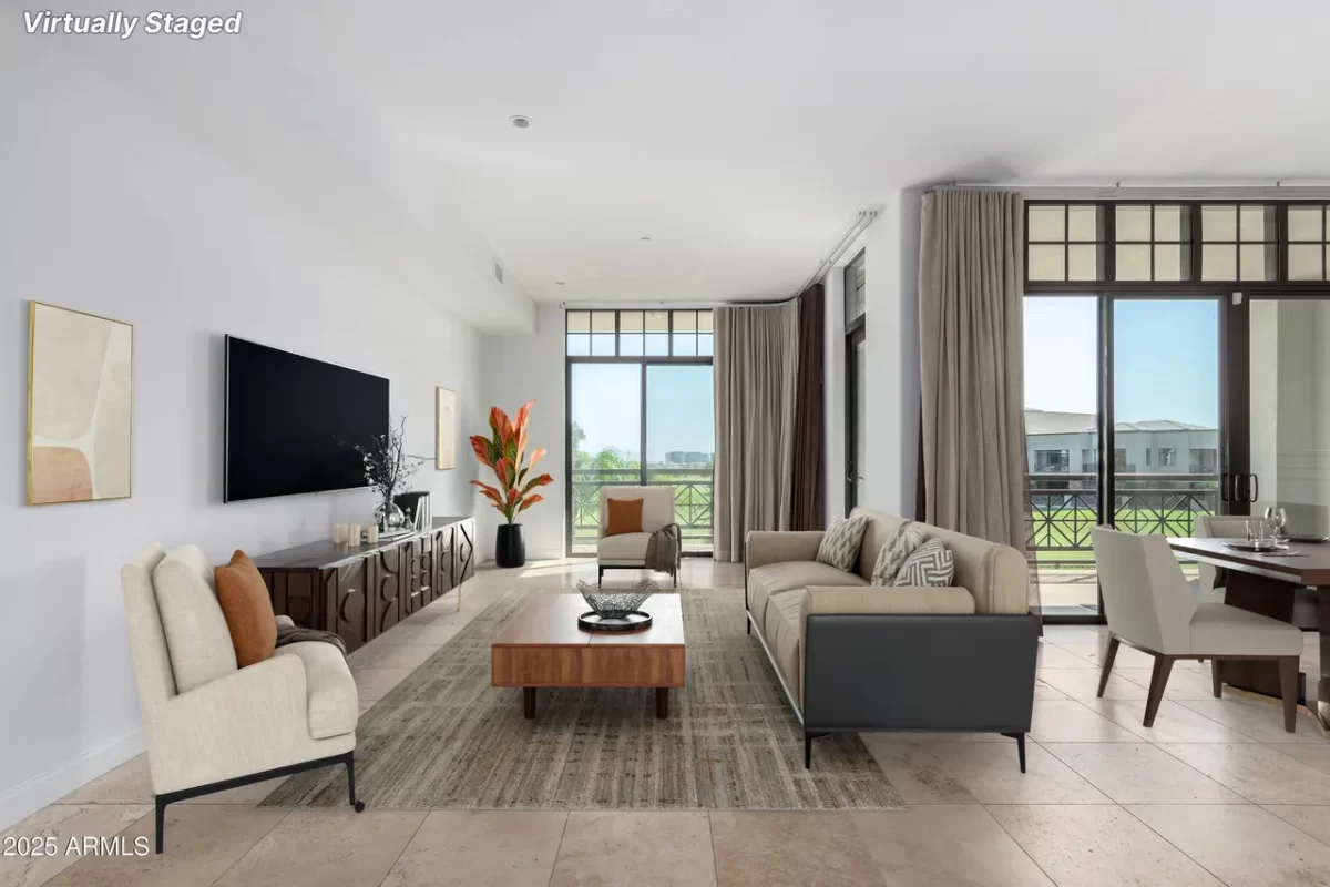2BR Condo for Sale in Phoenix, AZ