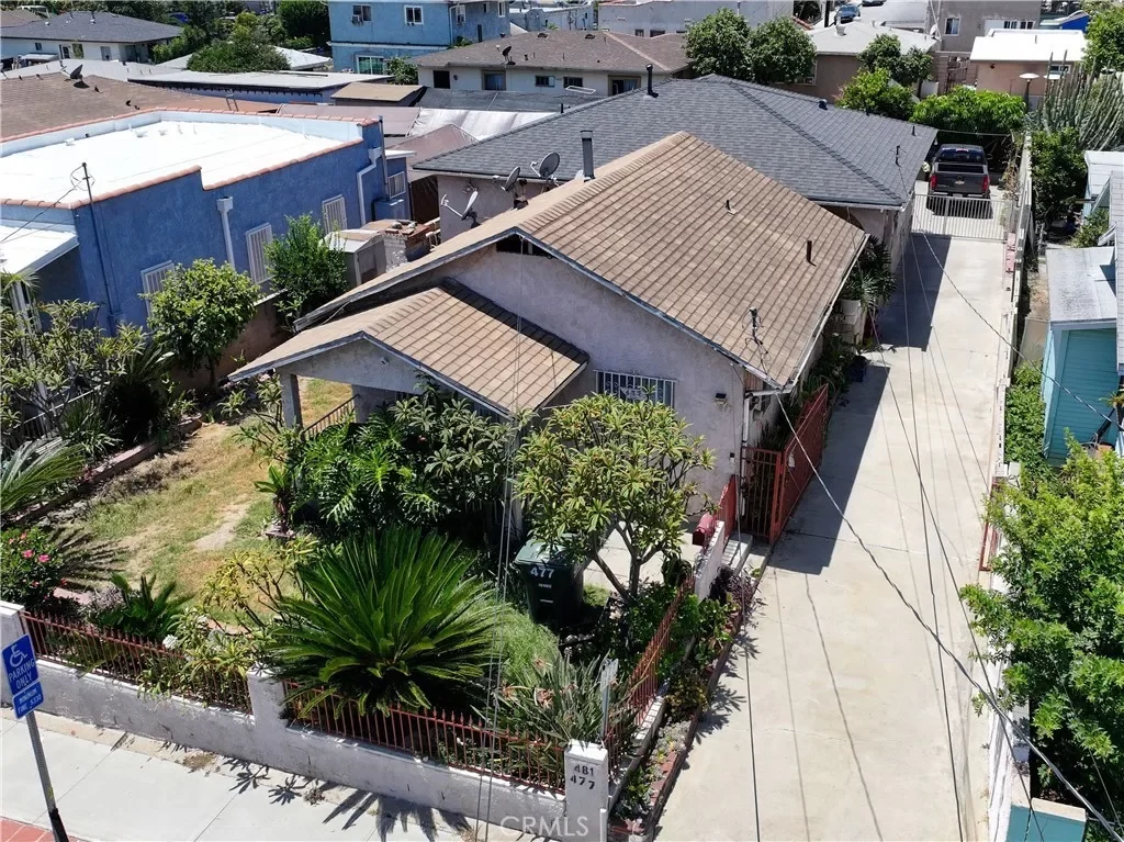 4BR Multi-Family for Sale in East Los Angeles, CA