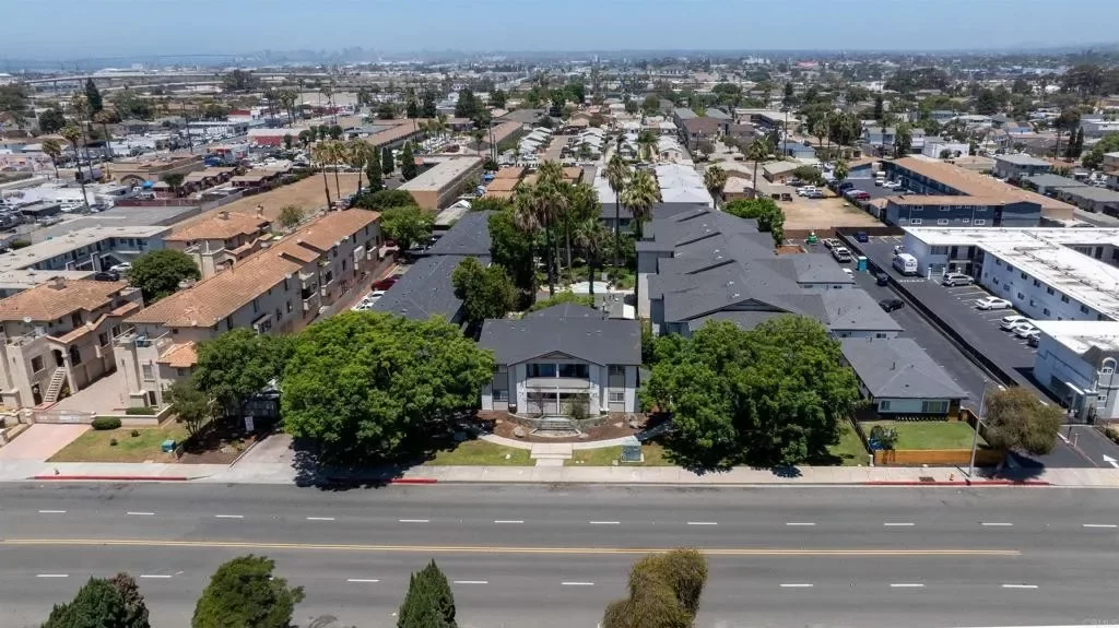 2BR Townhouse for Sale in Chula Vista, CA