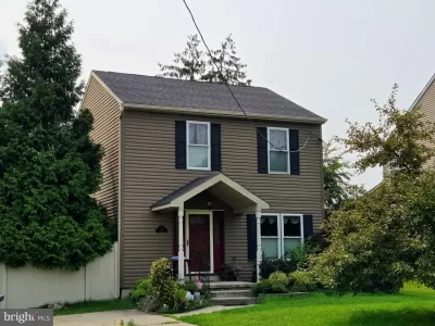 3BR House for Sale in Glendora, NJ