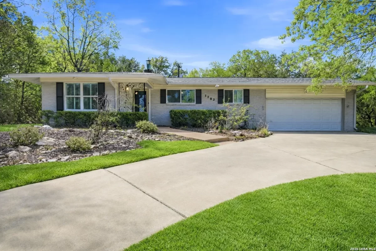 4BR House for Sale in San Antonio, TX