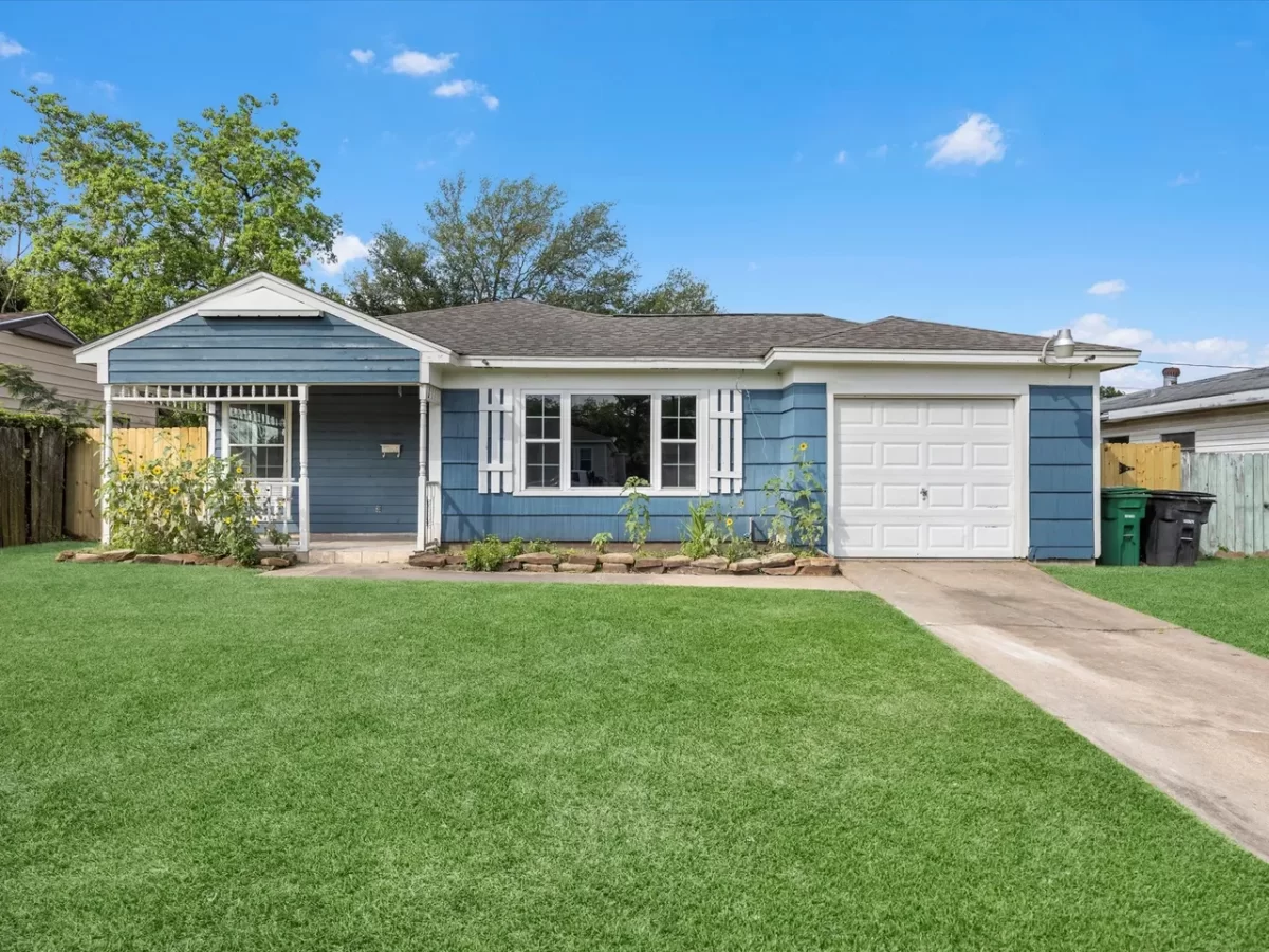 2BR House for Rent in Houston, TX