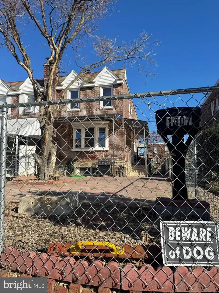 3BR Townhouse for Sale in Philadelphia, PA