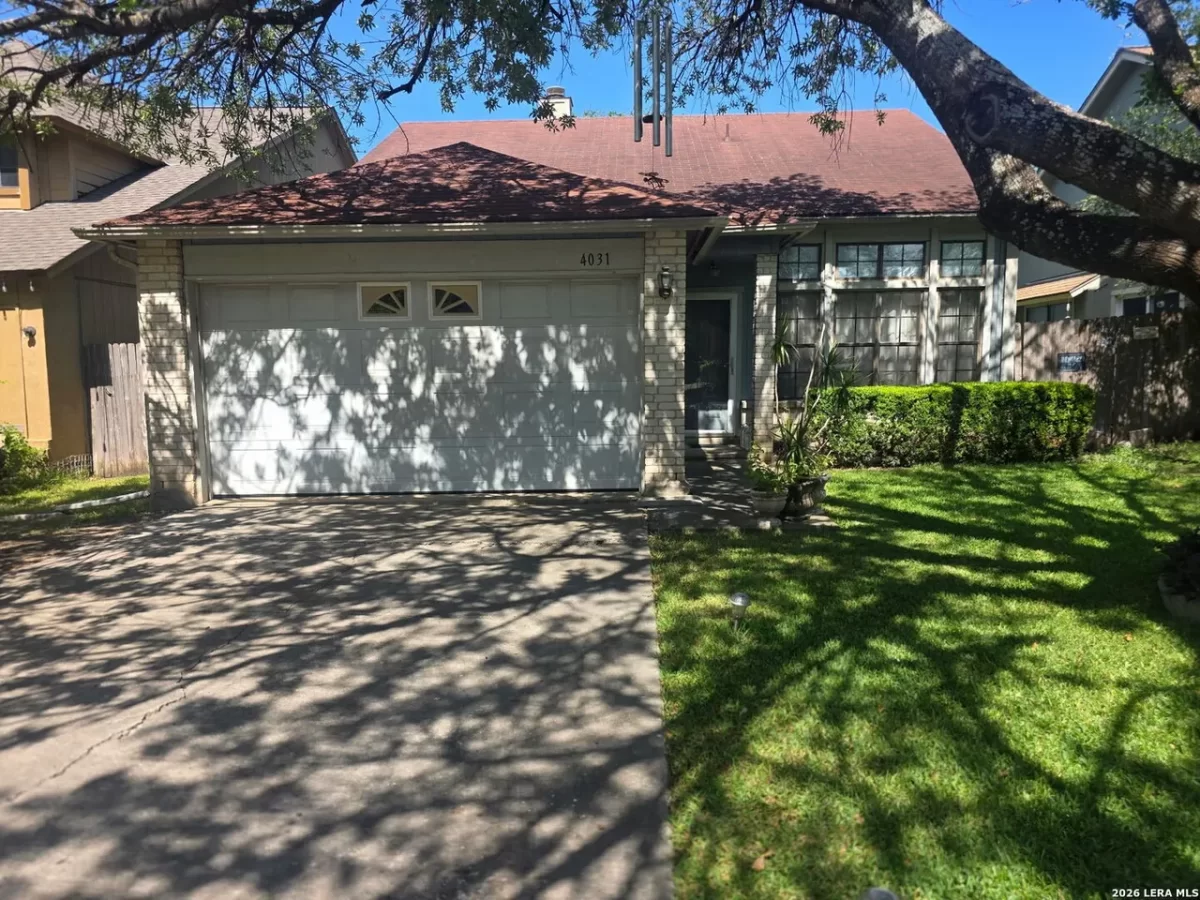 2BR House for Sale in San Antonio, TX