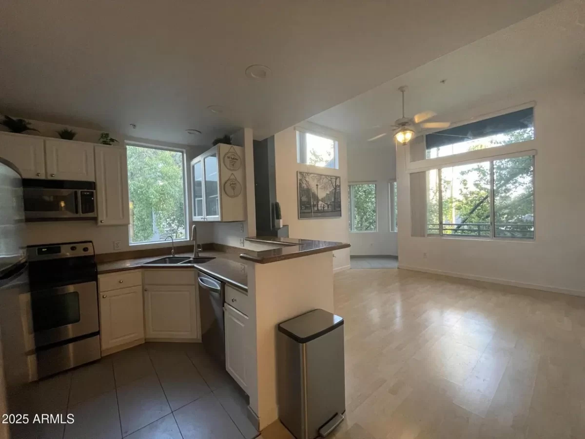 2BR Townhouse for Rent in Phoenix, AZ