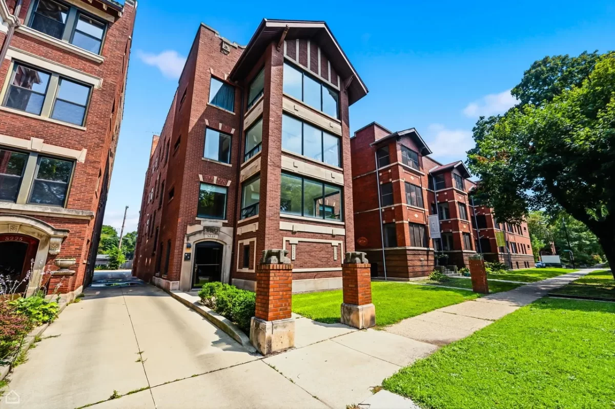 4BR Condo for Rent in Chicago, IL