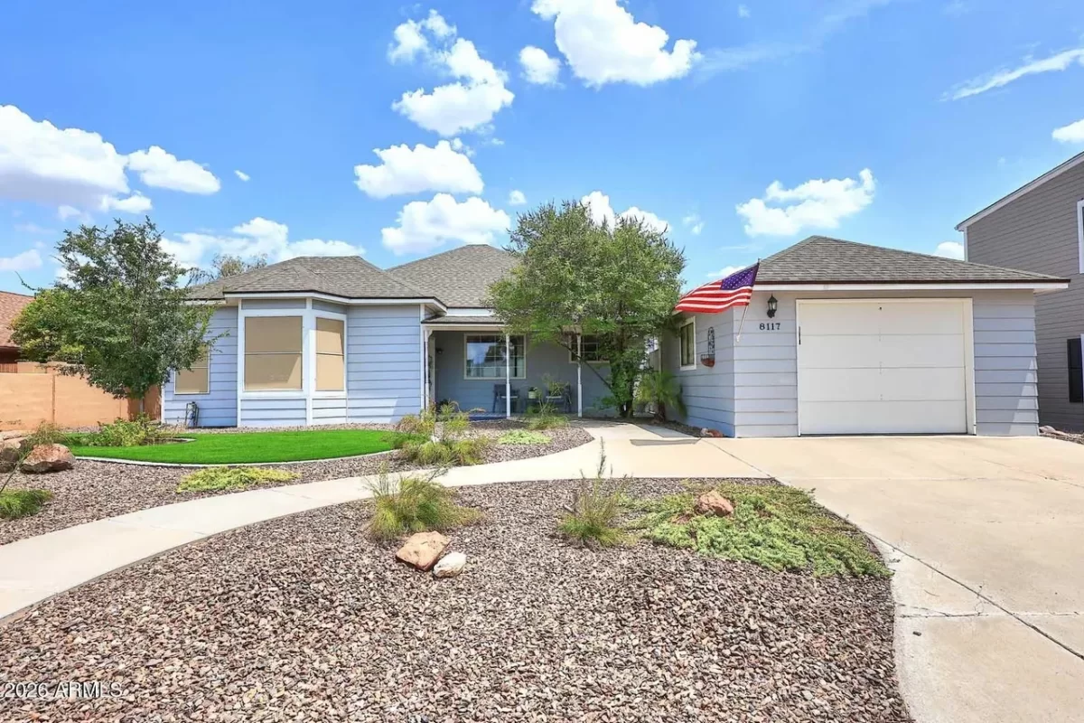 2BR House for Sale in Phoenix, AZ