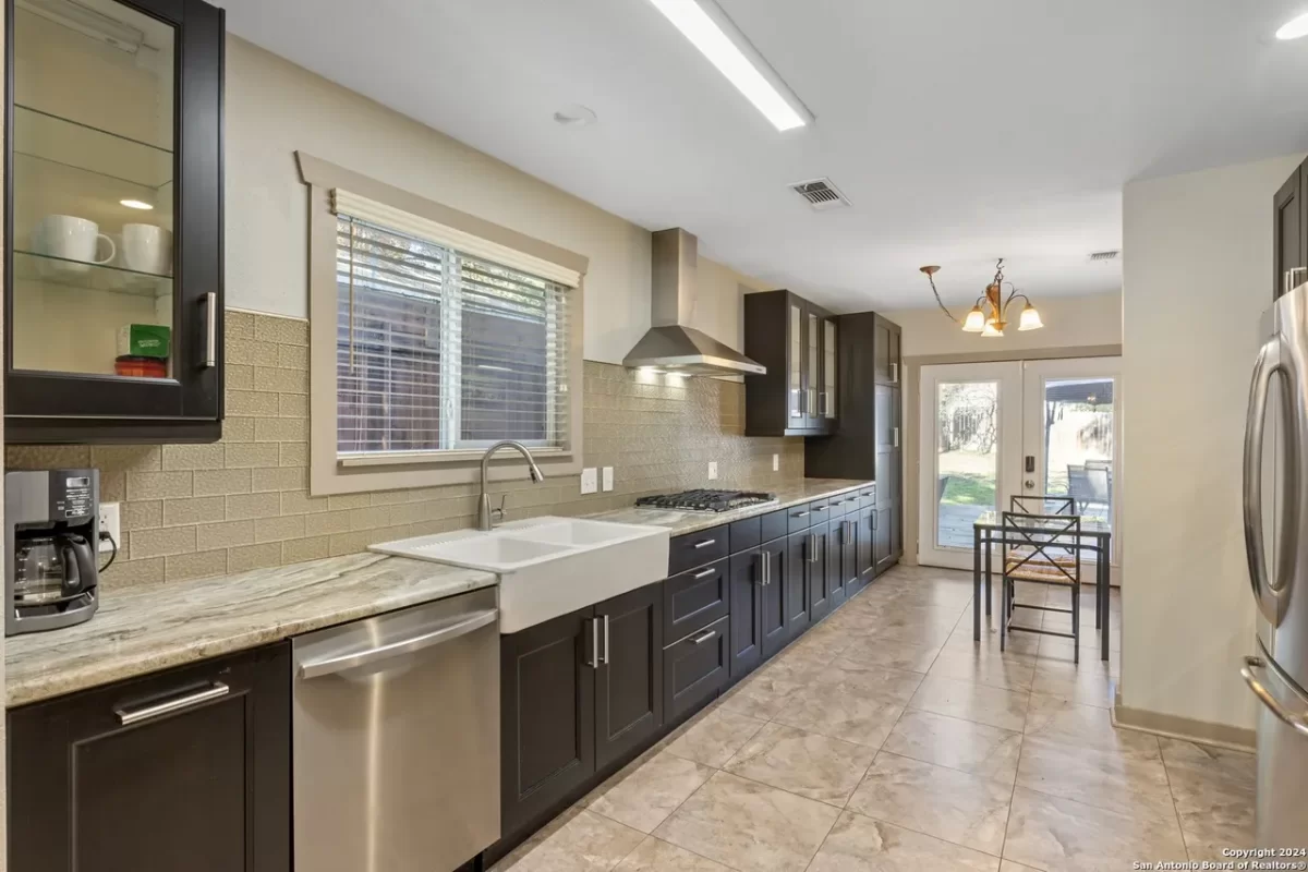 2BR House for Sale in Alamo Heights, TX