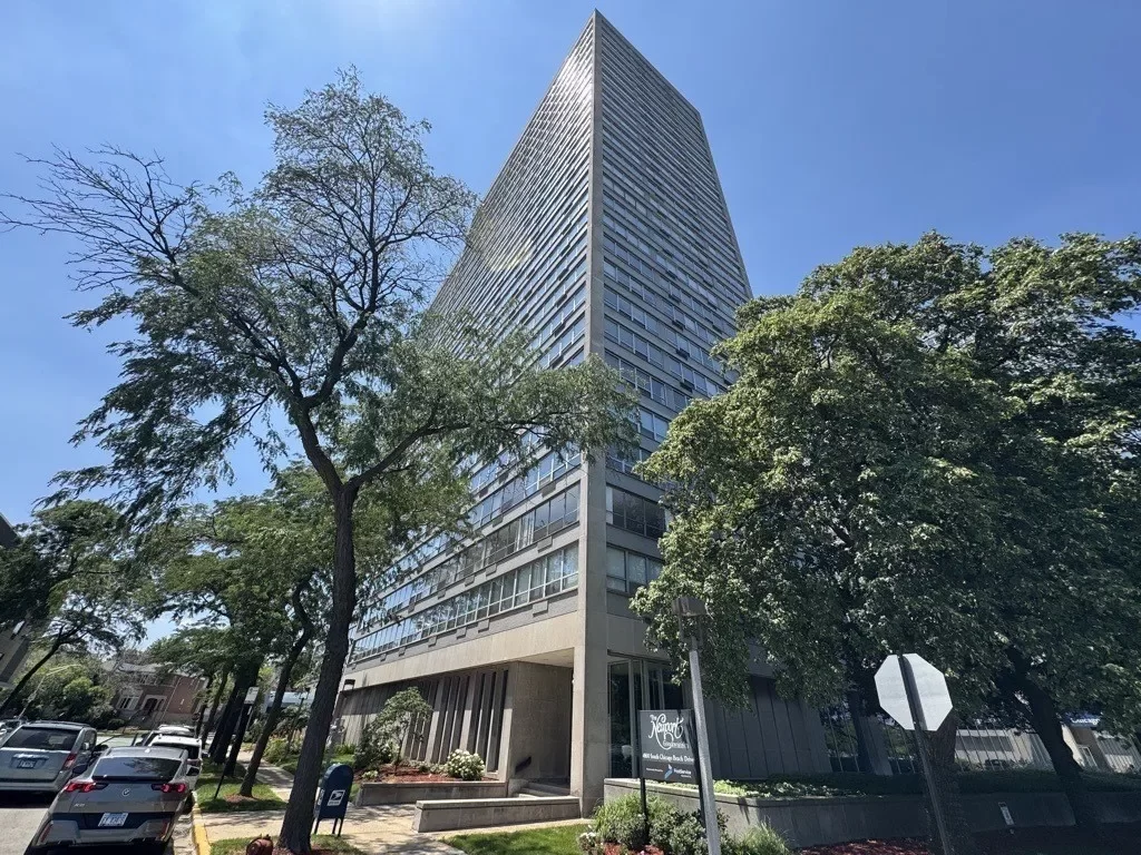 1BR Condo for Sale in Chicago, IL